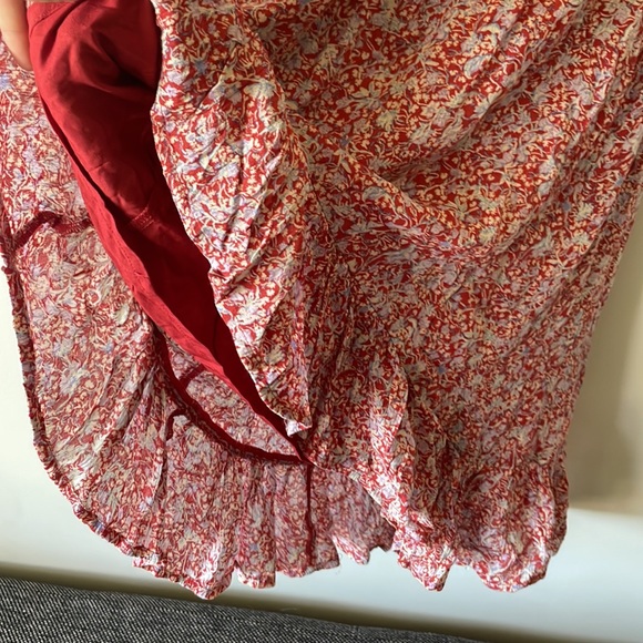 Abercrombie & Fitch XS High-Lo Skirt - Picture 2 of 7